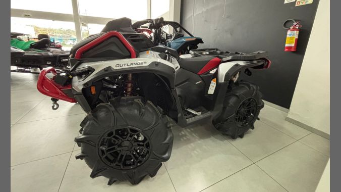 02 Outlander Xmr 1000R