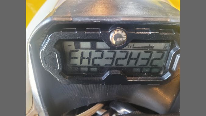 04 Renegade X XC 1000