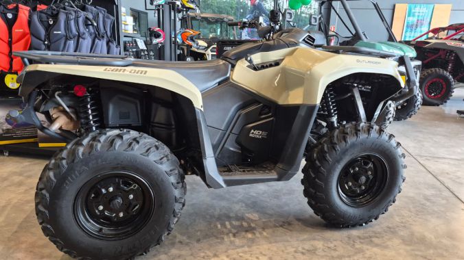 02 Can Am Outlander PRO HD5 2023