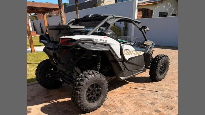 03 Can Am Maverick X3 RS Turbo 2024